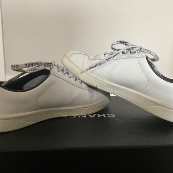 CHANEL Sneakers - Picture 5 of 5